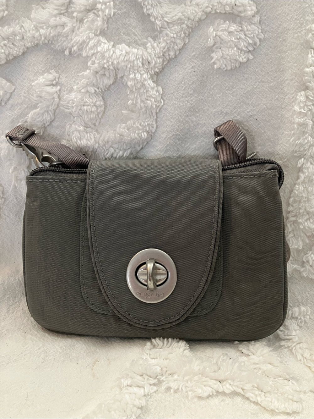 Baggallini Olive Green Crossbody with Silver Turn-Lock